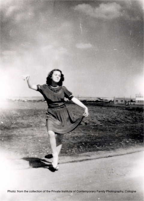 SS26 young woman posing for a photo